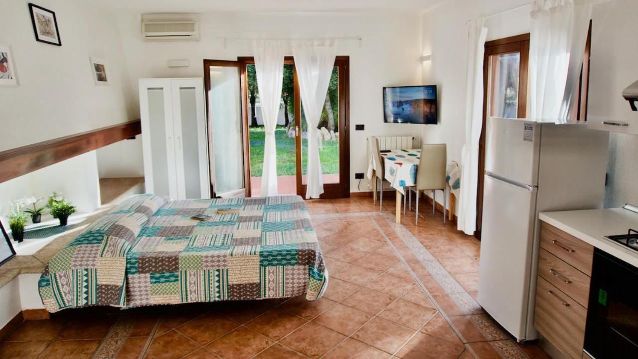 Welcomely - Affittacamere Insula Olbia Exterior photo
