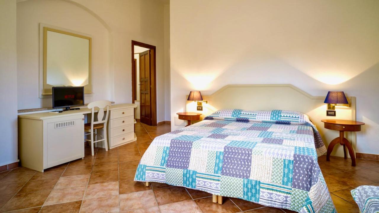 Welcomely - Affittacamere Insula Olbia Exterior photo